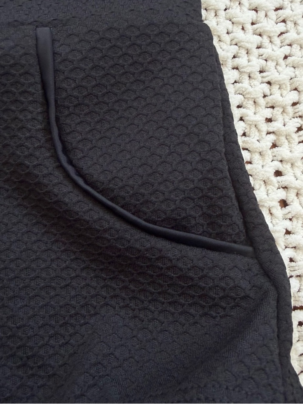 Seea Georgia Surf Top & High-Waisted Surf Bottoms Swimsuit Bikini Set Black $196 - Picture 8 of 14